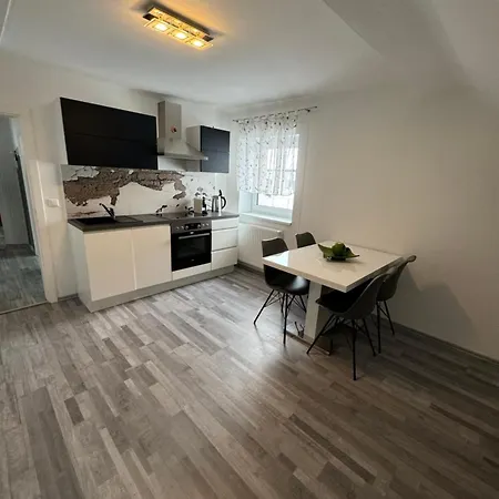 Daire Vlora 2-naturblick Villach