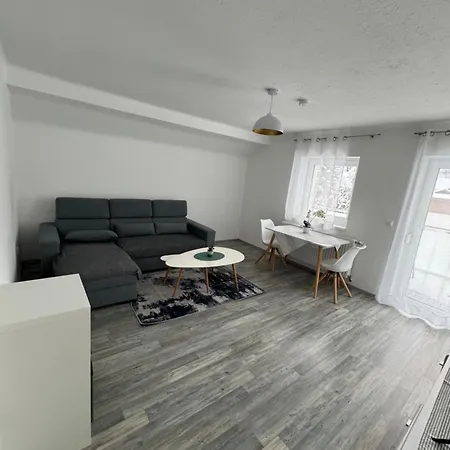 Vlora 2-naturblick Villach